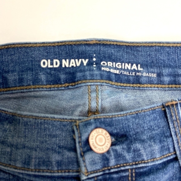 Old Navy Original Mid Rise Raw Hem Skinny Women's size 4 Medium Blue Denim Jeans - Picture 3 of 4
